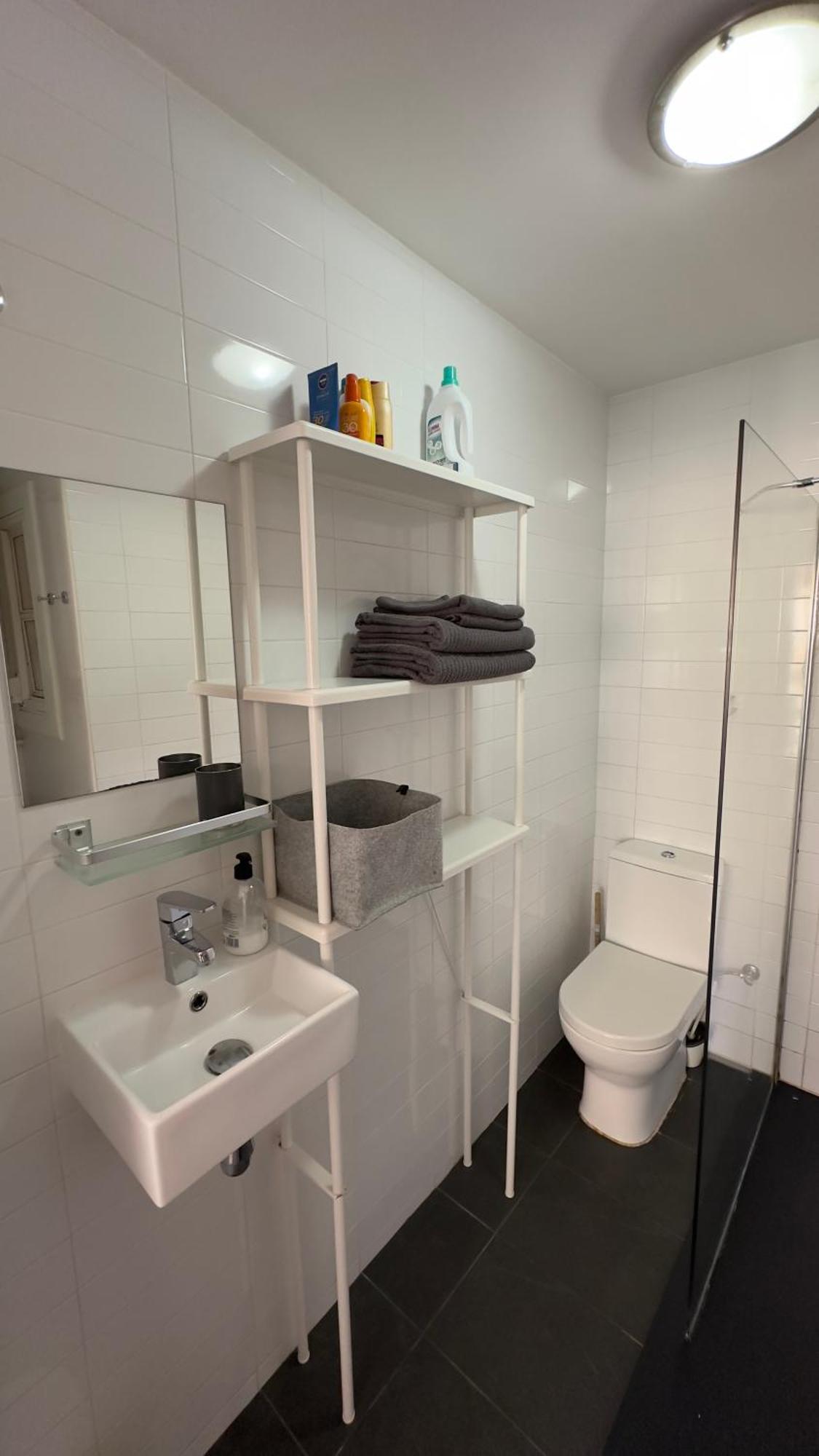 Sunny Flat In Sitges 30 Seconds To Beach, Balcony & Sea Views! Exterior foto
